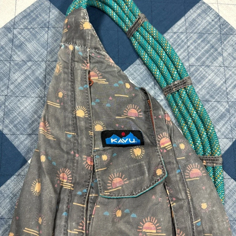 KAVU Rope Bag Sling Backpack Sun Mirage Print Grey Canvas Crossbody Bag